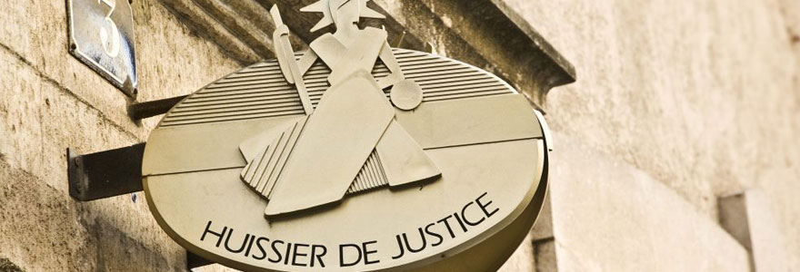 huissier de justice